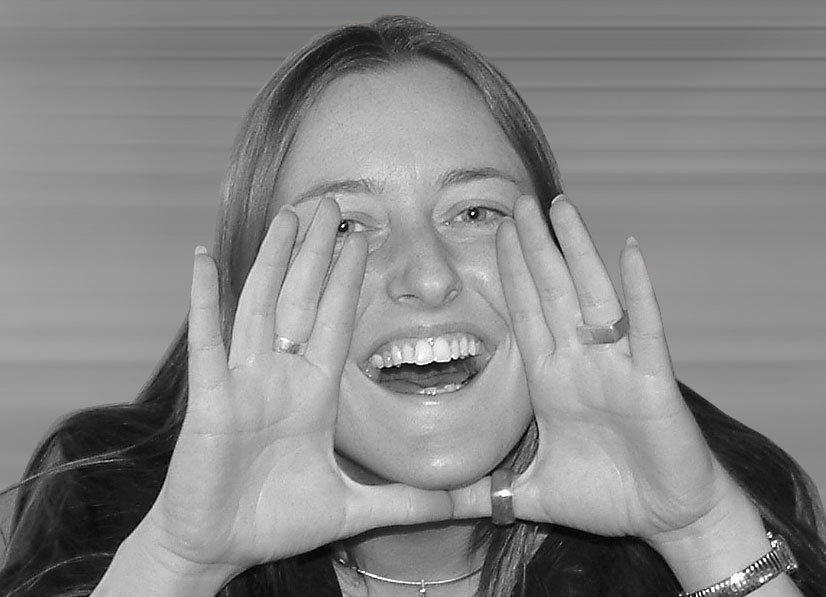 shout_bw-web