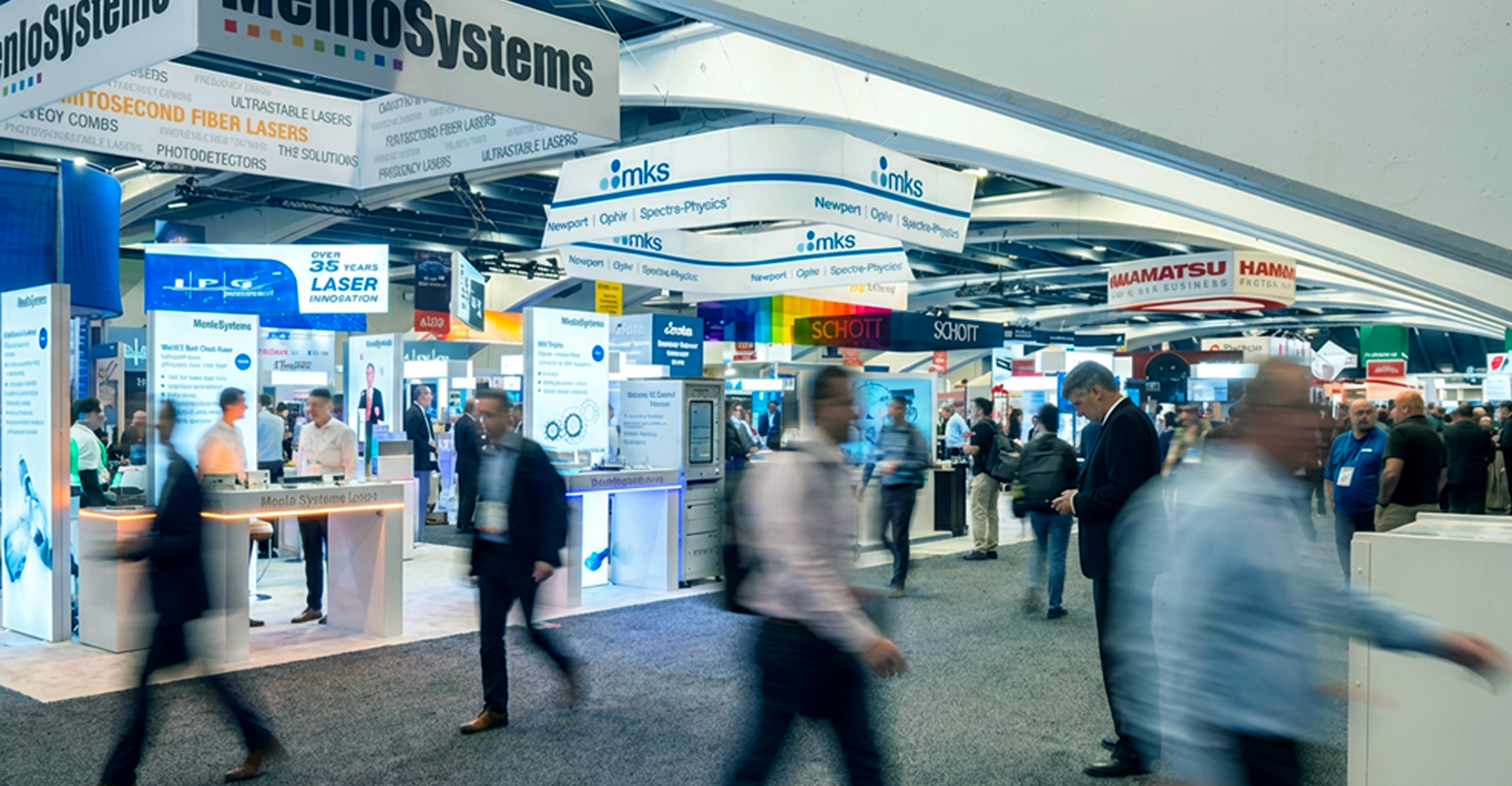 Small Tradeshow Budget and Booth, Big Impact: 4 Ways to Improve ROI